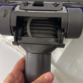 Dyson Big Ball 2 Başlık Kırığı İçin Garantiden Ücretsiz Değişim Talebi