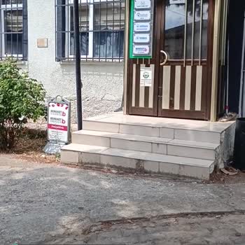 Koop Market Mesai Saatlerine Riayet Etmiyorlar