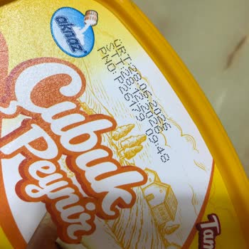 Tadı Kötü Olduğu İçin Sevdiğim Peyniri Tekrar Almak İstemiyorum