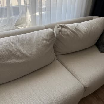 Boş Minderli Sento Koltukta Sağlık Riski Ve Cevapsız Müşteri Hizmetleri