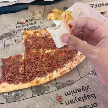 Çiğ Kıymalı Pide Ve Hijyen Endişesi: Tam İade Talebi