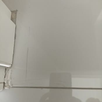 Çabuk Çizilen Seramik İçin Değişim Ve Tazminat Talebi