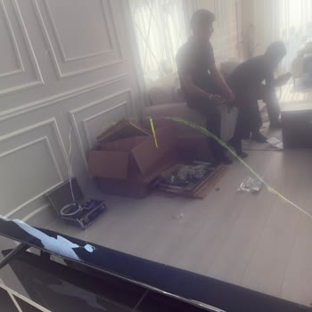 Ayıplı TV Açıldığında Kırıldı, Teknosa Sorumluluğu Reddetti