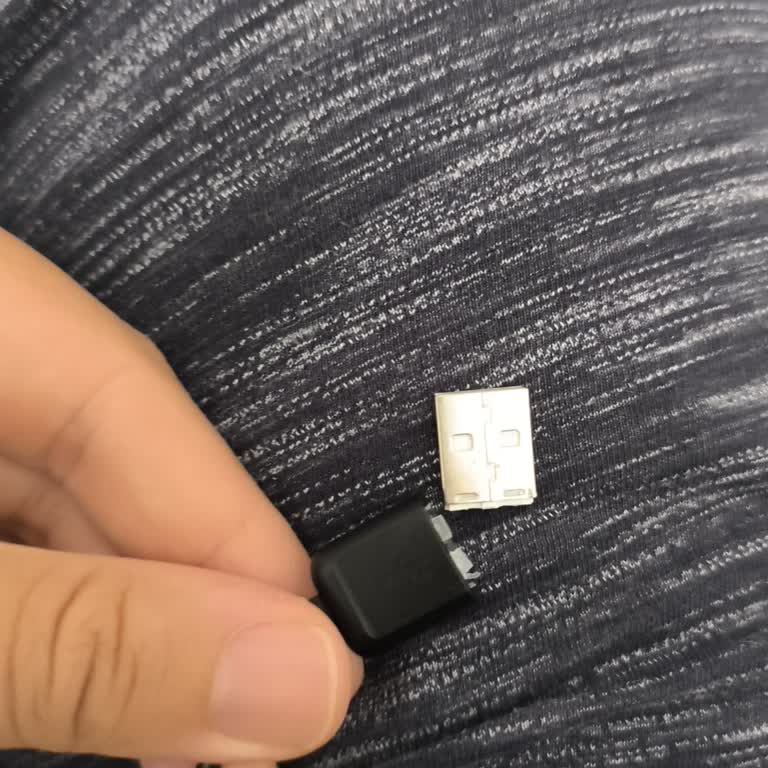 Akıllı Kamera 360° USB Type C Kablosunun Aniden Koptuğu İçin Garanti Değişimi Talebi