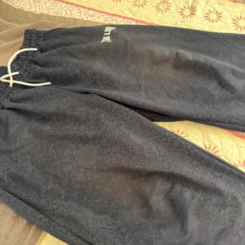 Dizlerde Renk Solması Ve Değişim Reddi