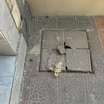 Superonline Kablo Değişimi Sonrası Apartmanda Temizlik Ve Hasar Sorunu