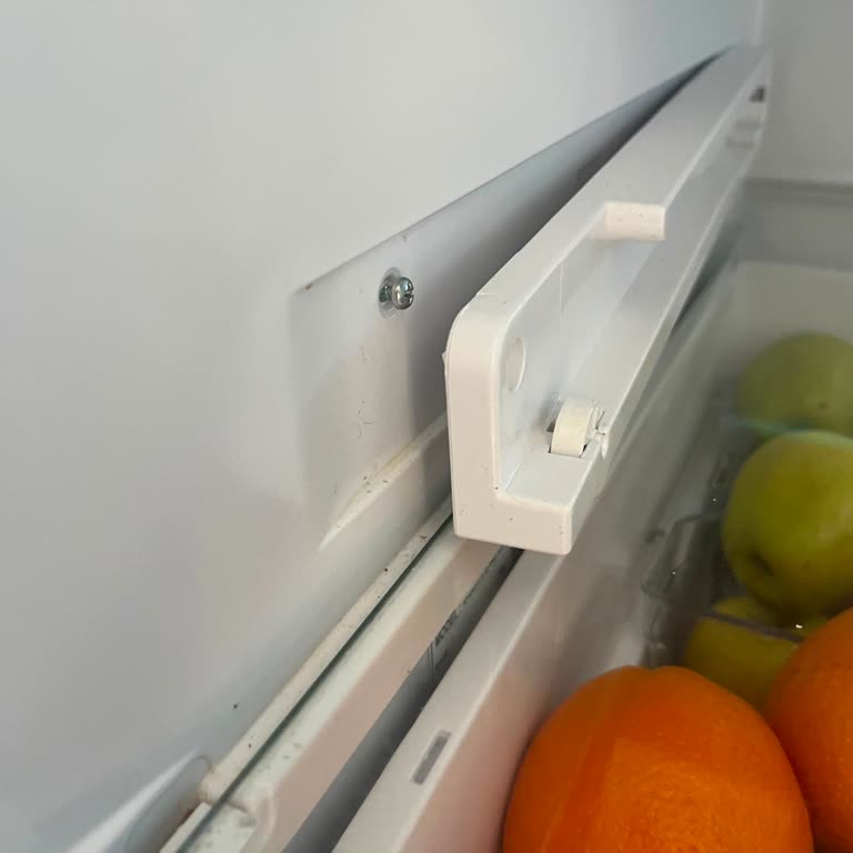 Garanti Kapsamındaki Buzdolabımda Çekmece Parçası İçin Ücret Ve Servis Ücreti Talebi