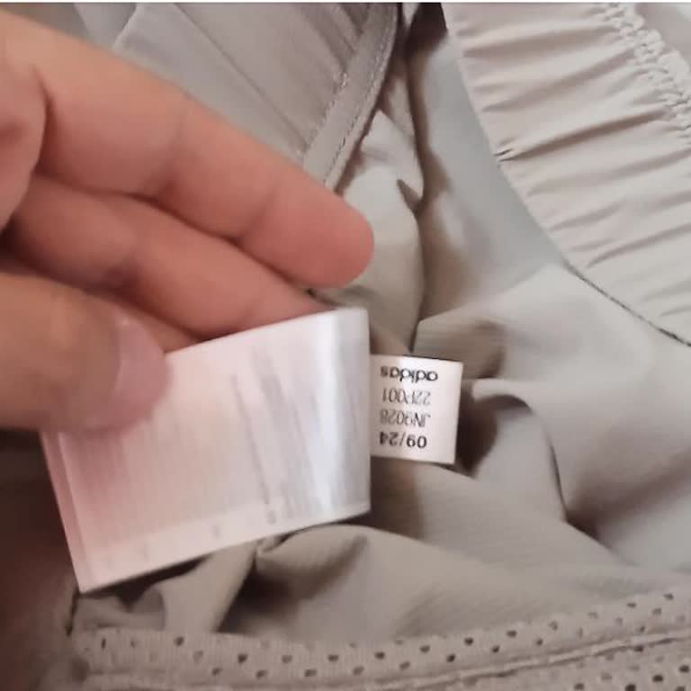 Adidas’ta Tekrarlanan Yanlış Mont Gönderimi Ve Yetersiz Müşteri Hizmeti
