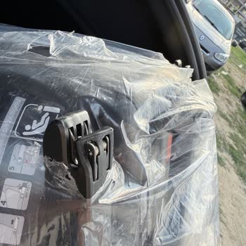 Teknik Servis Sonrası ISOFIX Bağlantısı Kırık Oto Koltuğu