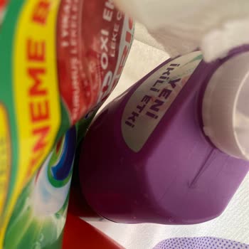 4 Poşet Ücreti Alındı, Tek Poşet Gönderildi Ve Gıdaya Çamaşır Suyu Döküldü
