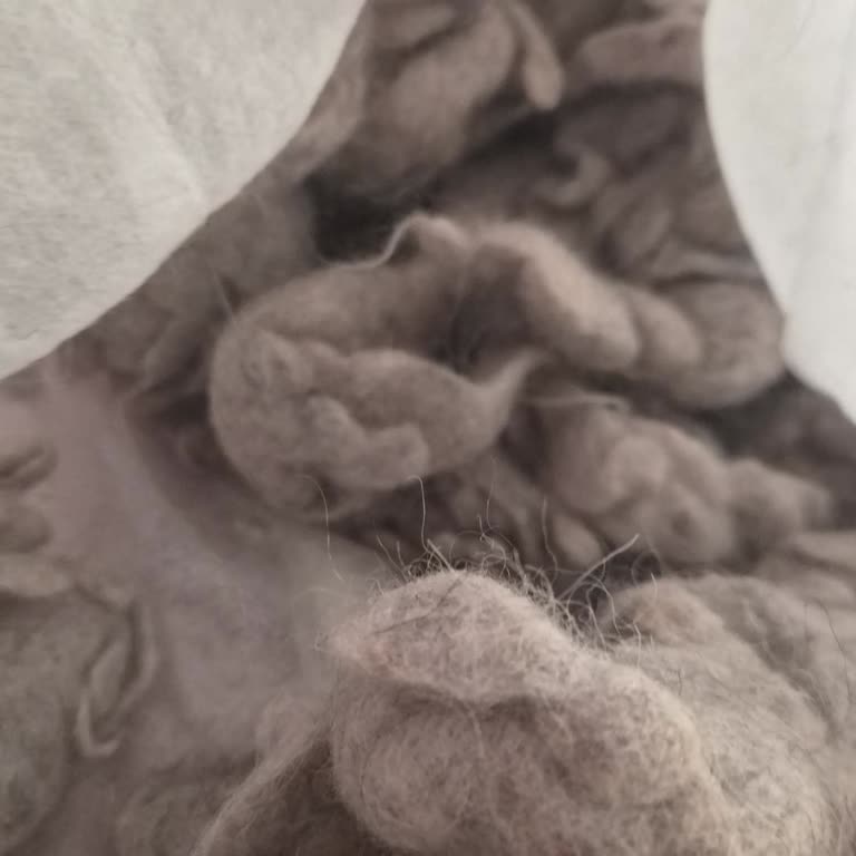 Doğal Yün İddiası Altındaki Yastıkta Yanıltıcı Dolgu Ve 6 Aylık Süre Sınırı