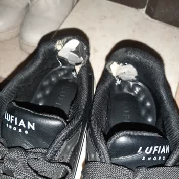 Kısa Sürede Yırtılan Lufian Sneaker Topuk Astarı, Değişim Talebi