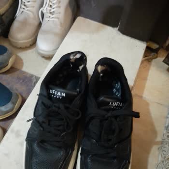 Kısa Sürede Yırtılan Lufian Sneaker Topuk Astarı, Değişim Talebi