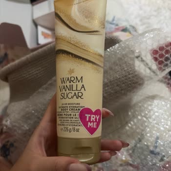 Bath & Body Works Charges Shipping Fee for Returning Defective Tester Item