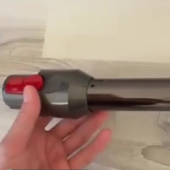 Dyson V12 Süpürge Borusu