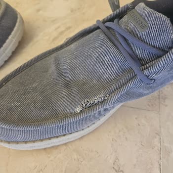 Kısa Sürede Yırtılan Skechers Ayakkabıda Ücretsiz Değişim Ve İade Talebi