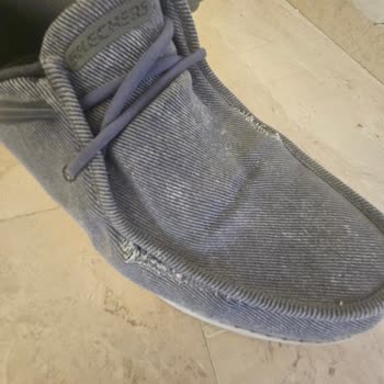 Kısa Sürede Yırtılan Skechers Ayakkabıda Ücretsiz Değişim Ve İade Talebi