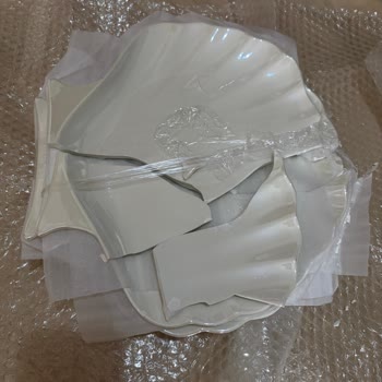 Kırık Ürünler İçin Eksik İade Ve Müşteri Hizmetinden Yanıt Yok