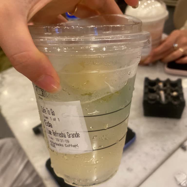 Su Gibi Cool Lime Ve Çözüm Sunulmayan Barista