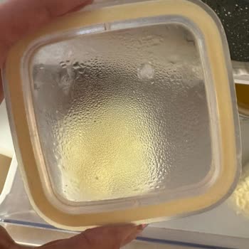 Beko Buzdolabı Sürekli Buz Kırma Sesi Ve Yoğun Buğulanma Nedeniyle Değişim Talebi