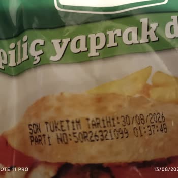 Çiğ Tavuk Parçaları İçeren Döner Ürünün Hijyen Ve Sağlık Riski