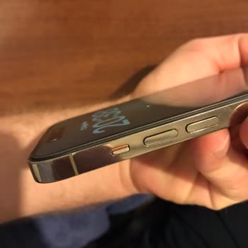 Mükemmel Kozmetik İddialı Telefonlarda Sürekli Arızalar Ve Yetersiz Müşteri Desteği