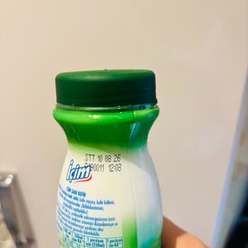Geçmiş Son Tüketim Tarihli Gıda Ürünleri Gönderimi Ve Sağlık Riski