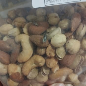 Çok Al Karışık Kuruyemiş Paketi Böcek Kirliliği Ve Sağlık Endişesiyle İade Talebi