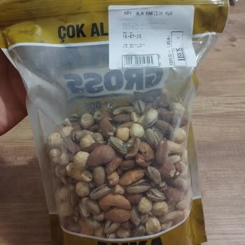 Çok Al Karışık Kuruyemiş Paketi Böcek Kirliliği Ve Sağlık Endişesiyle İade Talebi