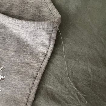 Gardrops’ta Orijinal Olmadığı Belirlenen T-Shirtlerde Üretim Hataları Ve İade Reddi