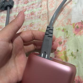 Robx Ipl A05 Model Şarj Kablosu Oturmuyor, Eksik Parça Ve Fatura Yok, Acil Değişim Talebi