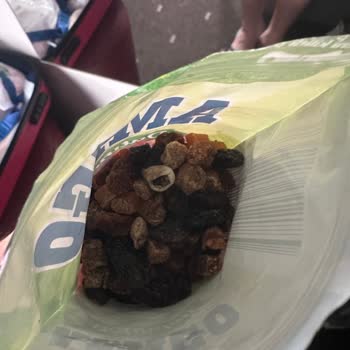 Şok Market’te Satın Alınan Kuruyemişte Sigara İzmariti Kokusu Ve Çözüm Yok