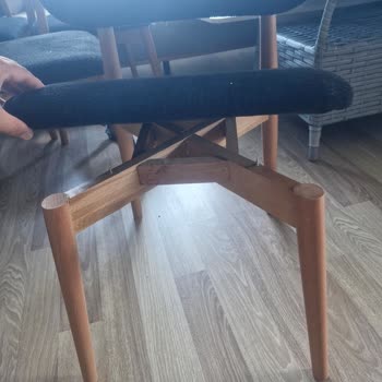 Teslimat Gecikmesi Ve Defolu Mobilyalar İçin Acil Çözüm Talebi