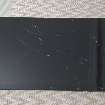 Samsung Galaxy Tab A9 Ekranının Kendiliğinden Çatlaması Garanti Dışında Tutuluyor