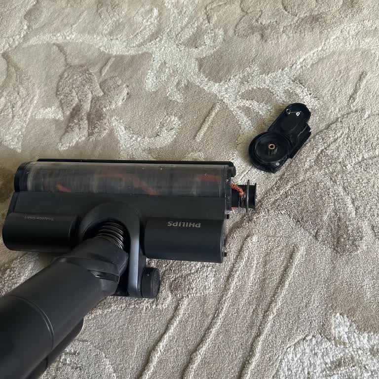 Philips XC6551 Süpürge Başlığı 3 Ayda Kırıldı Garanti Talebi