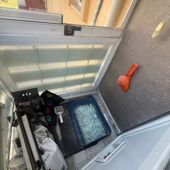 Montaj Sırasında Cam Balkon Kırıldı Ve Duvarlarda Fazladan Delik Açıldı