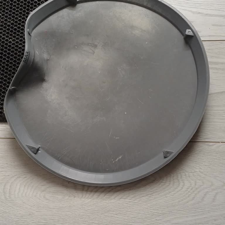 Kiwi Pets Otomatik Kedi Tuvaletinde Bozulan Plastik Parça Ve Yanıtsız Yedek Parça Talebi