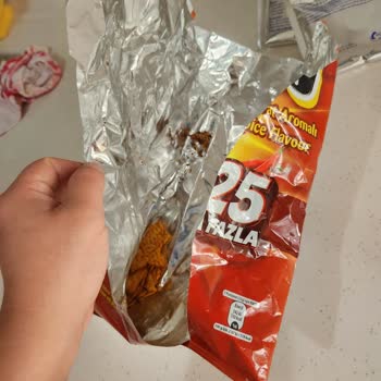 Patos Cips Paketi İçinde Sigara Parçaları: Sağlık Ve Müşteri Hizmetinde Kabus