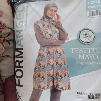Sipariş Edilen Haşema Takımı Yerine Yanlış Tesettür Mayo Gönderildi Ve İletişim Sağlanamadı