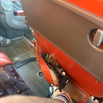 İzmir Seferinde 1,5 Saat Gecikme, Hijyen Sorunları Ve İlgisiz Personel