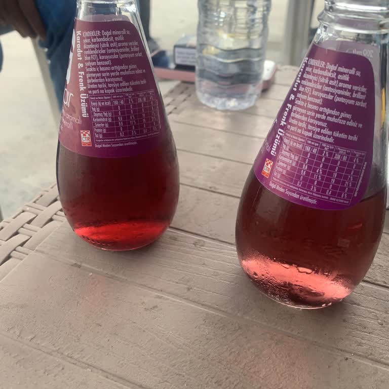 Avşar Karadut Frenk Üzümlü Soda’da Renk Açıklığı Ve Tat Eksikliği