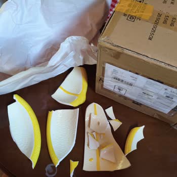 Kırık Limon Salata Kasesi İçin Yetersiz Paketleme Ve Kampanya Şartları İhlali