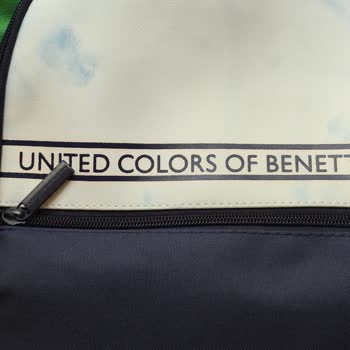 D&R'den Alınan Benetton Okul Çantası Kırık Fermuar Ve Boya Lekeleriyle Değişim Reddedildi