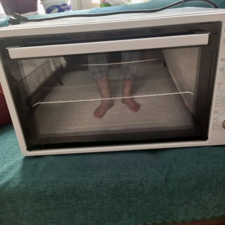 Simfer Fırın Çalışmıyor, Üç Servis Sonrası İade Talebi Reddedildi