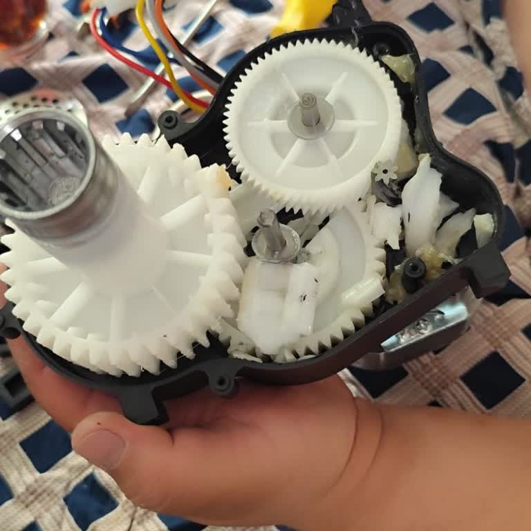 Bosch ProPower 2200 Kıyma Makinesinde Dişli Arızası Ve Garanti Talebi
