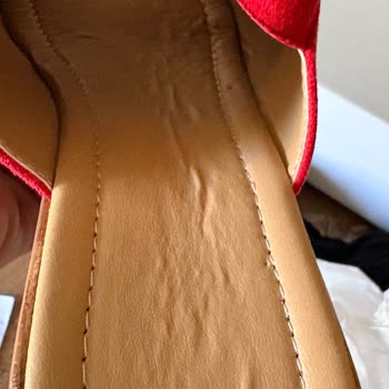 Mami Ayakkabı'dan Gelen Defolu Ayakkabılar İçin İade Reddi