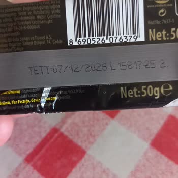 Eti Browni Intense Ürünündeki Sert Ve Küflü Durum Gıda Güvenliğini Sarsıyor