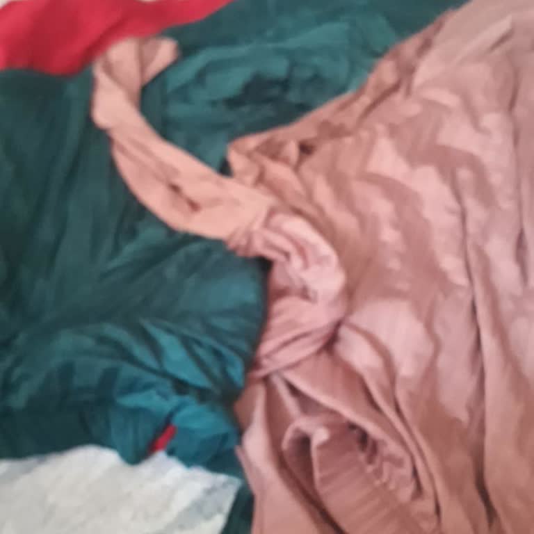 Sipariş Edilen Renklerle Uyuşmayan Ürün Gönderimi Ve Cevapsız İade Talebi