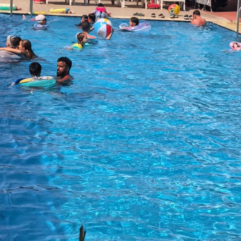 Sunshine Holiday Resort’ta +13 Havuz Kuralı İhlali Ve Çözüm Talebi