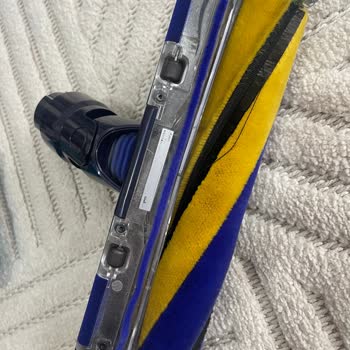 Dyson Servisinde Kullanılmış Parçalar Ve Orijinal Kutunun Kayıp Olması
